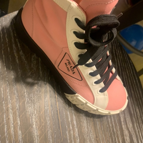 Prada sneakers - Picture 1 of 5